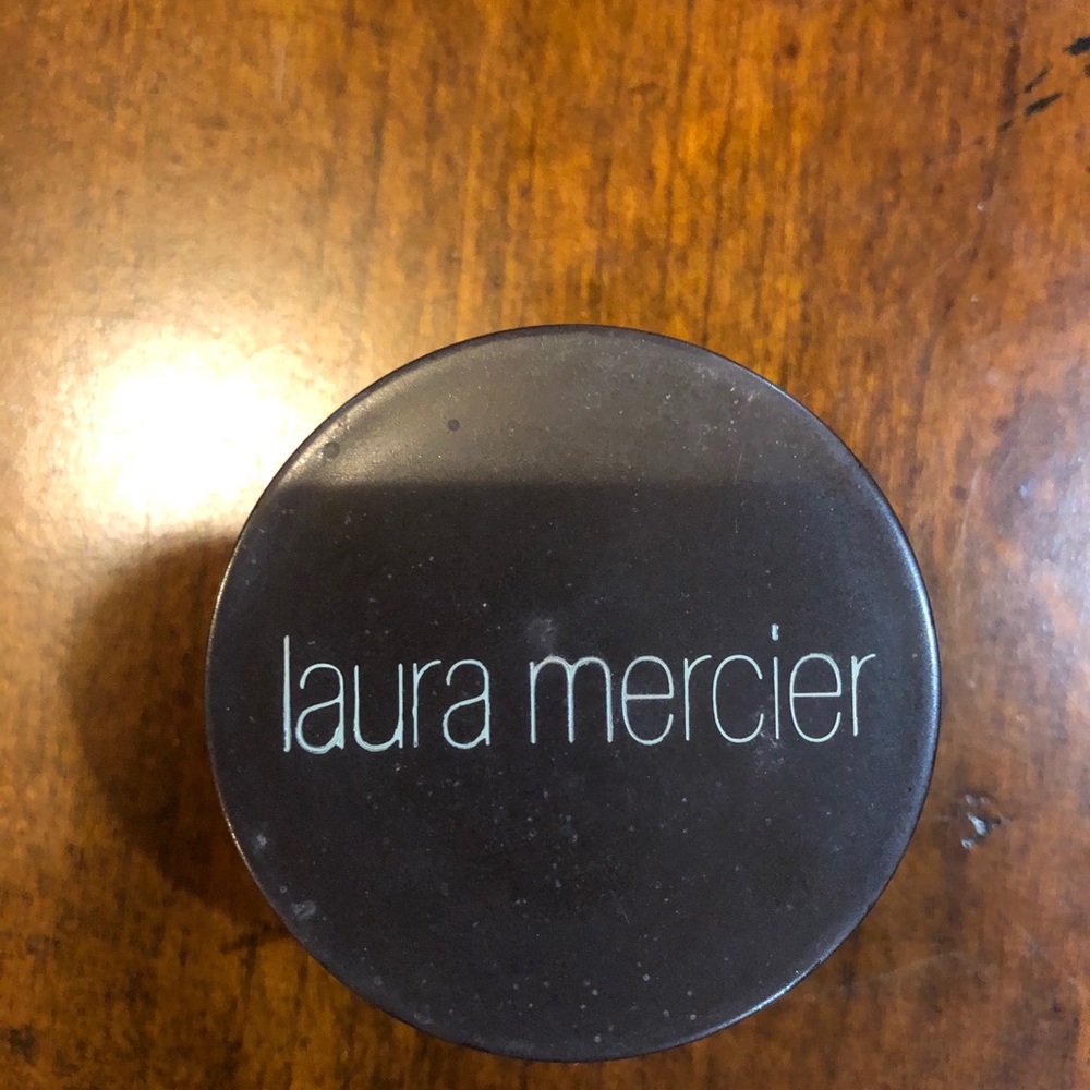 Laura Mercier Flawless Face Tint